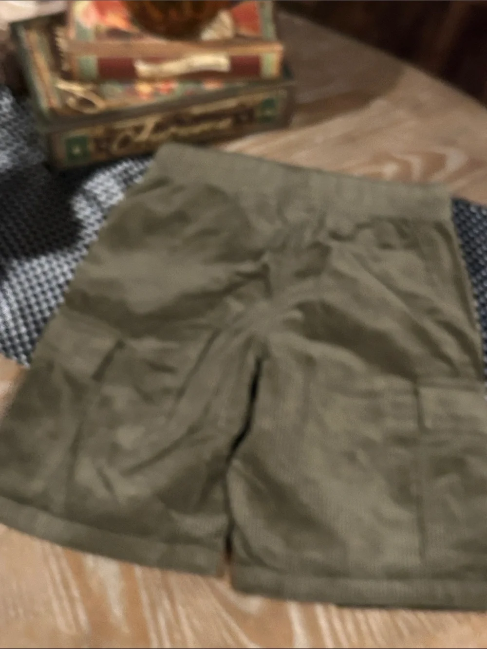 NWT! Boys The Children’s Place Olive Corduroy Cargo Fall Autumn Shorts size 10